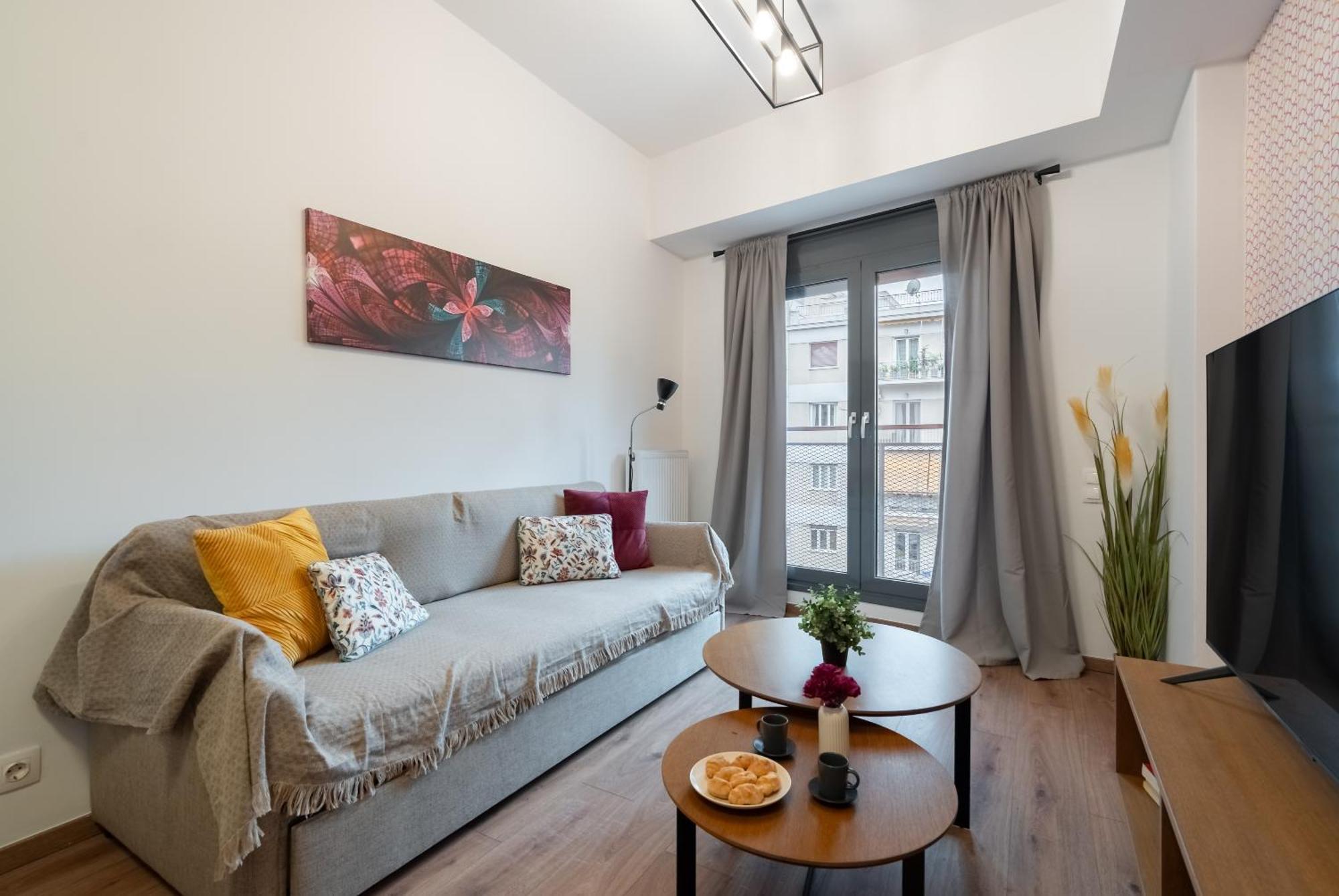 One-Bedroom Apartment