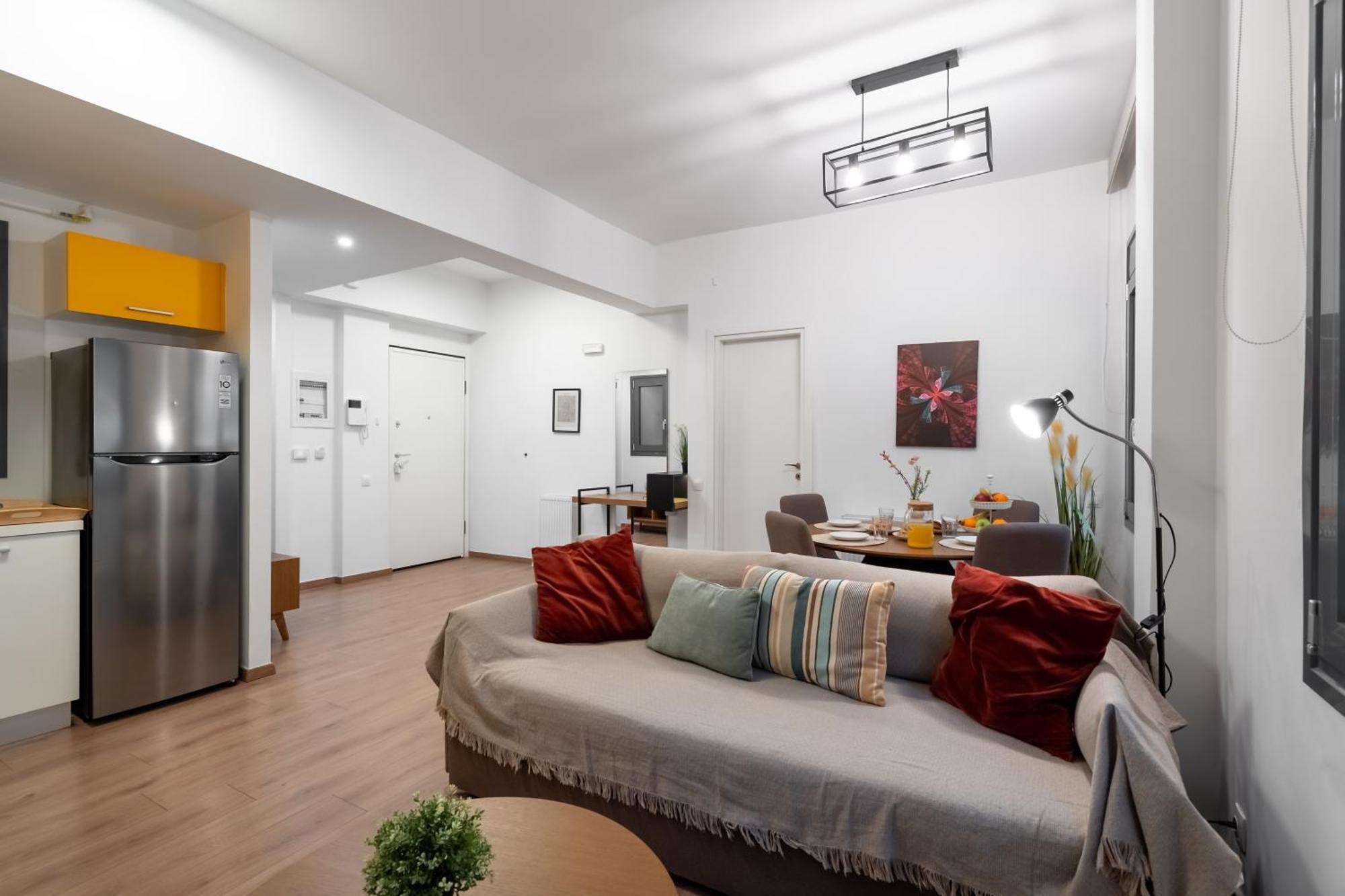 One-Bedroom Apartment
