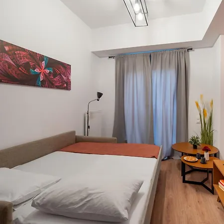Strefi Hill Suites-3