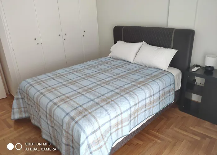 Μ&Κ - Your Home - Νewly Renovated 2bd In Family Neighborhood Close To City Center